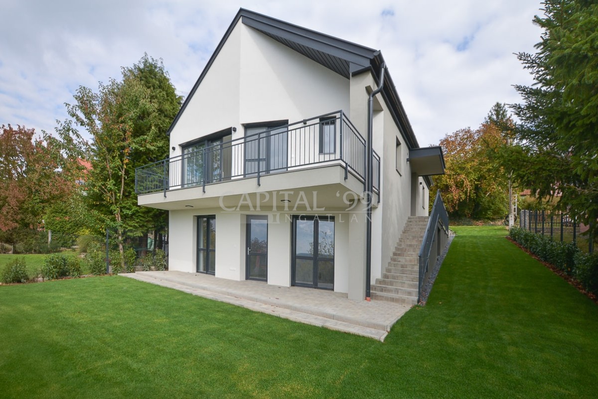 Családi ház - 4342